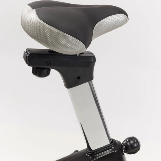 Велотренажер Toorx Upright Bike BRX 100 Велотренажер Toorx Upright Bike BRX 100