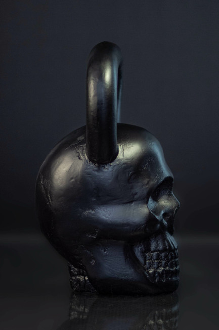 Гиря Череп (black) 18 кг