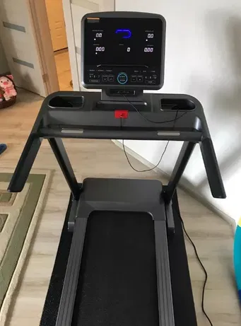 Беговая дорожка FitLogic ET1802A Беговая дорожка FitLogic ET1802A