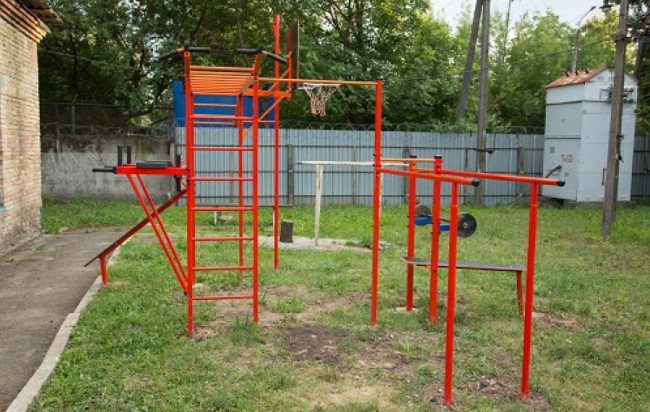 Уличный спортзал мега 7