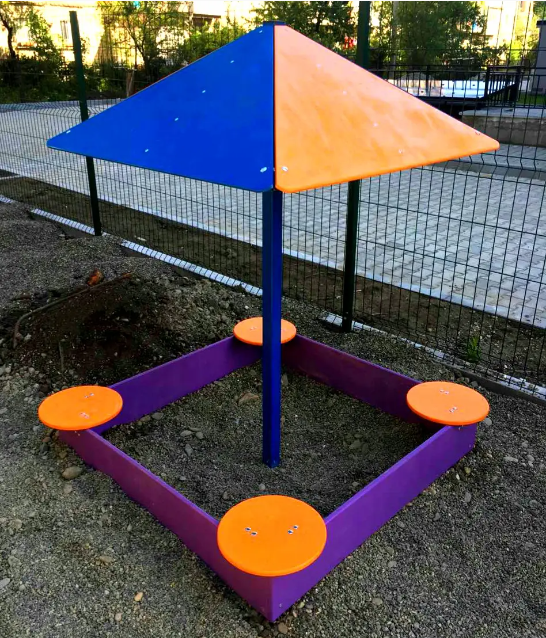 Песочница с зонтиком